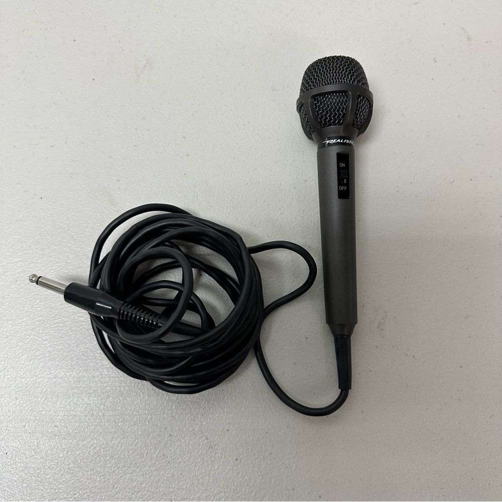 Realistic Cardioid Dynamic Corded Microphone